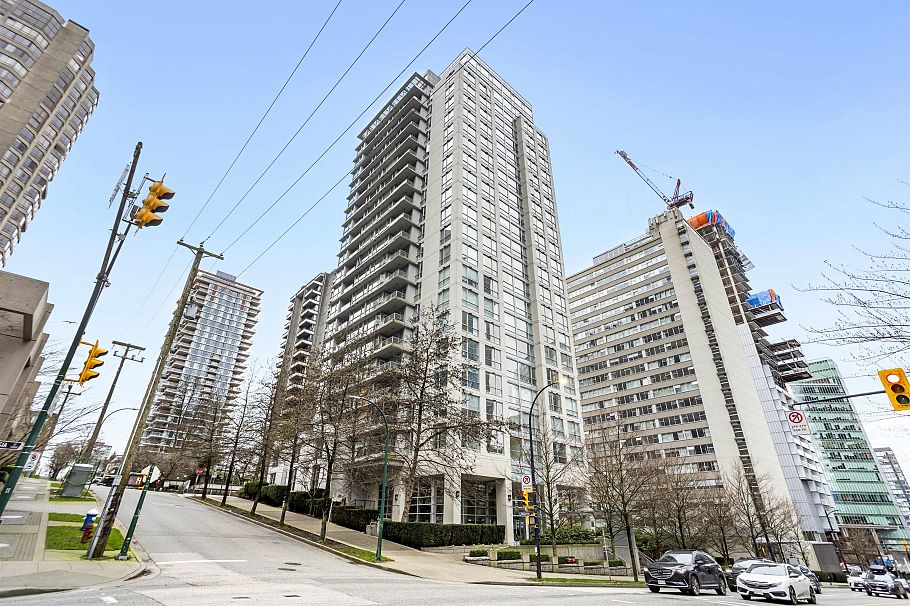 1506 1420 W Georgia Street Vancouver, BC - 8