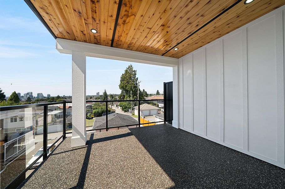 1 7361 Fraser Street Vancouver, BC - 13