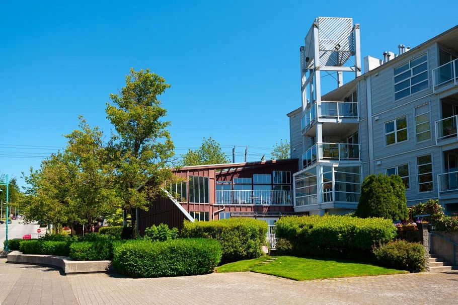 402 2080 E Kent Avenue South Vancouver, BC - 34