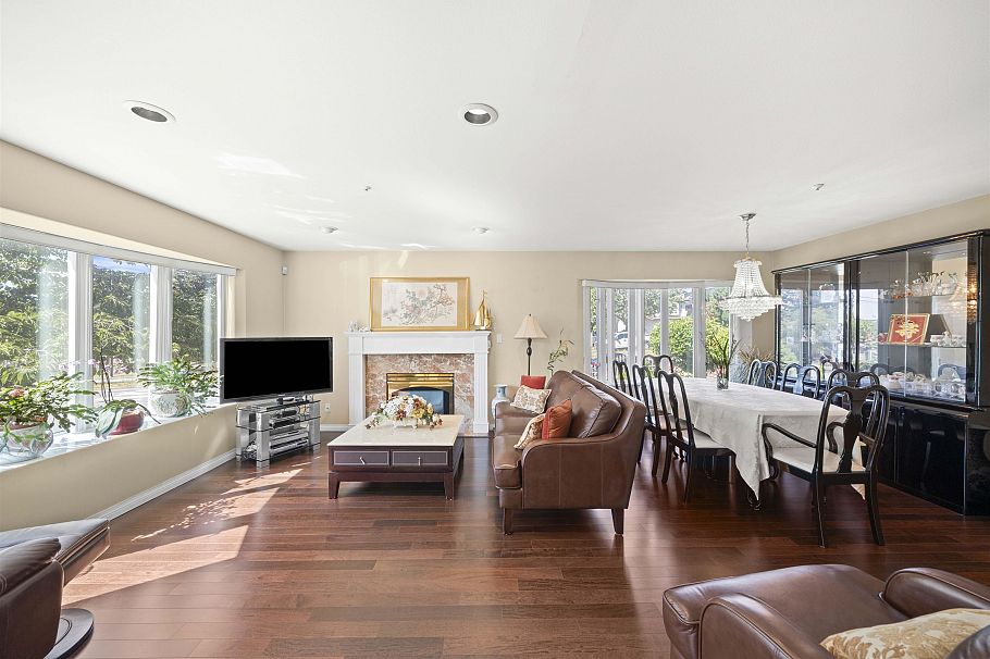 3838 Penticton Street Vancouver, BC - 2