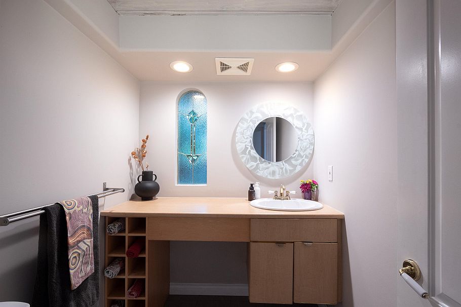 2873 Panorama Drive North Vancouver, BC - 17