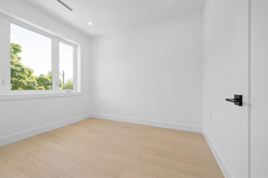 1 7361 Fraser Street Vancouver, BC - 20