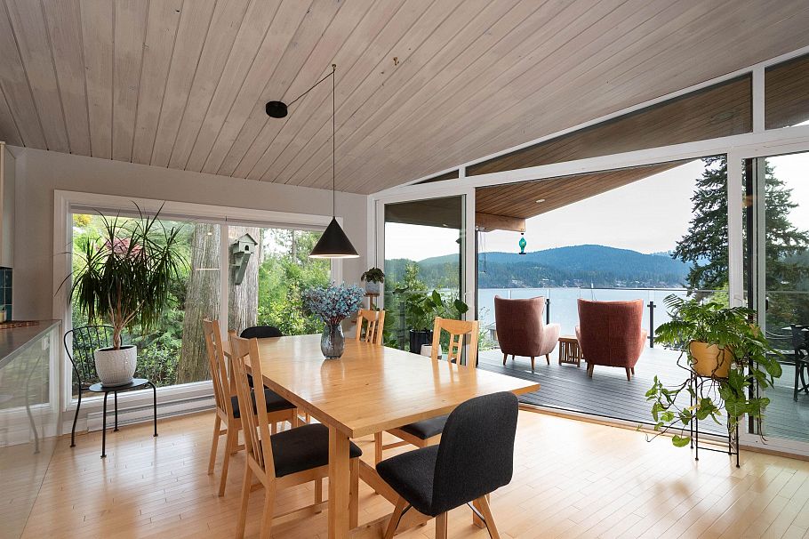 2873 Panorama Drive North Vancouver, BC - 7