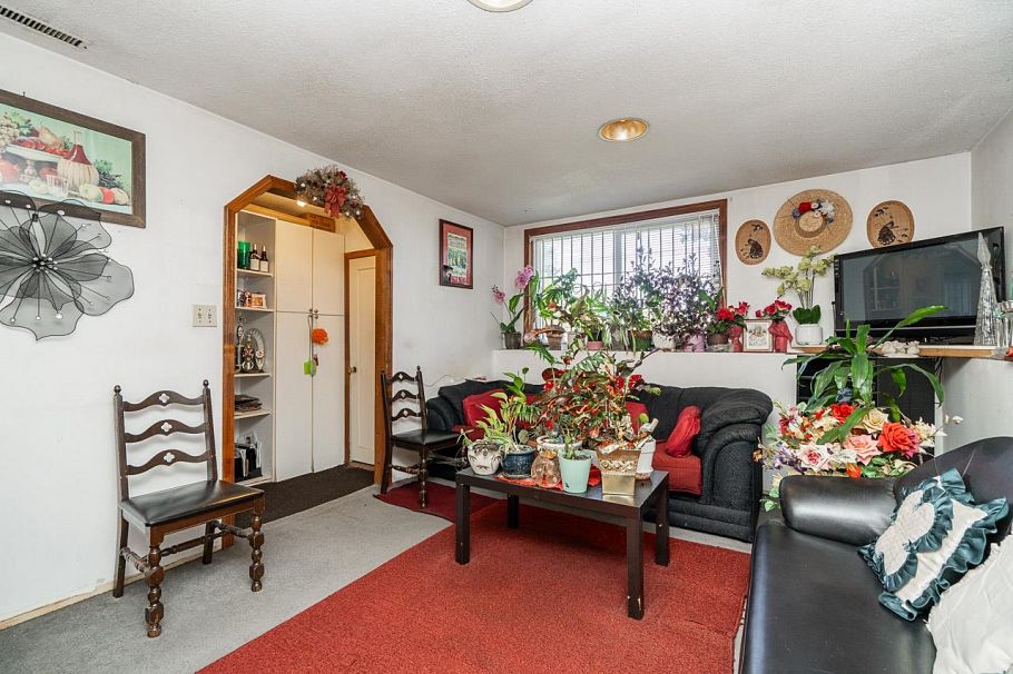 4712 Victoria Drive Vancouver, BC - 22