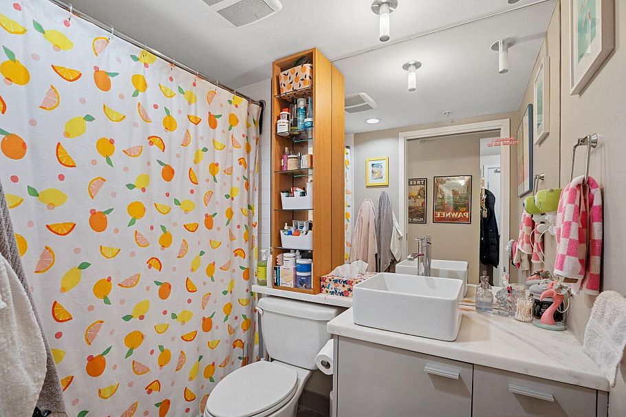 1901 33 Smithe Street Vancouver, BC - 19