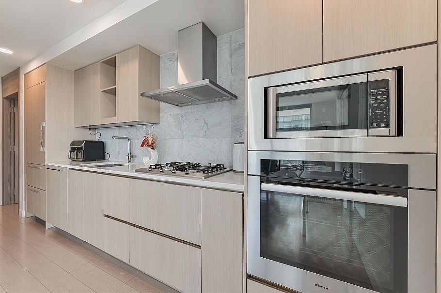 2001 455 SW Marine Drive Vancouver, BC - 5