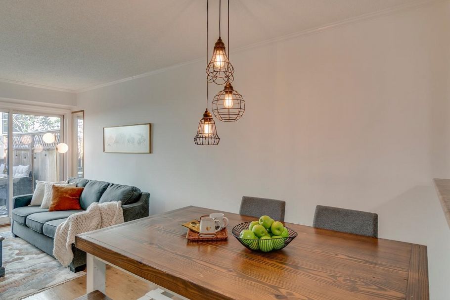 160 W 12th Street North Vancouver, BC - 11