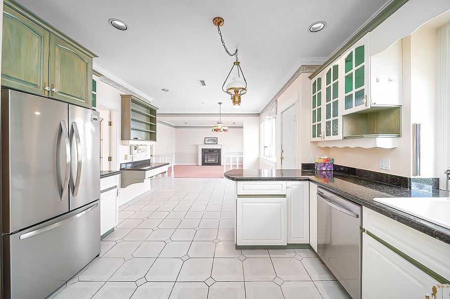 2039 W 62 Avenue Vancouver, BC - 8