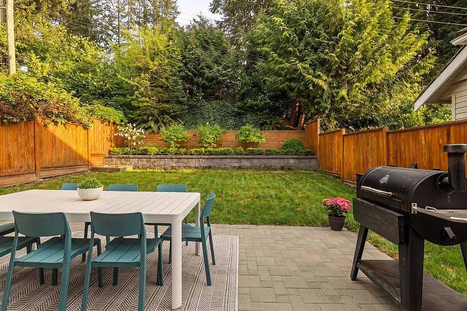 999 Canyon Boulevard North Vancouver, BC - 26