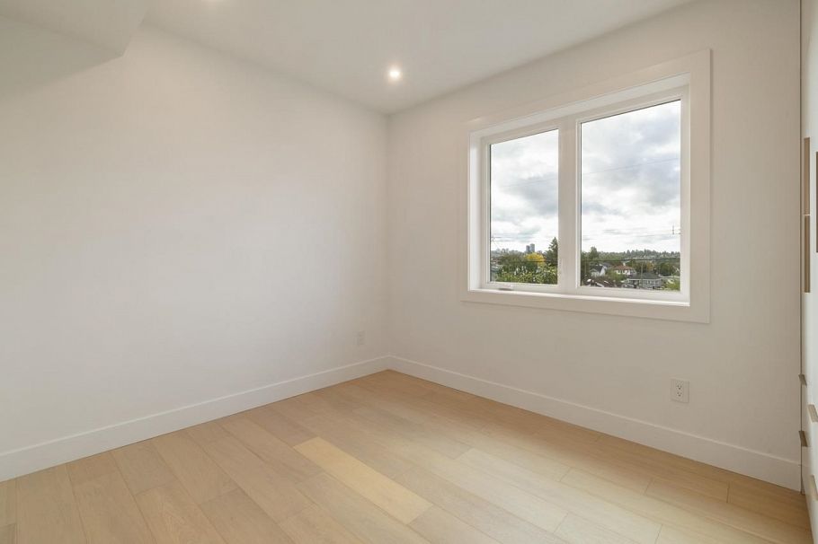 2 2680 E 5th Avenue Vancouver, BC - 19