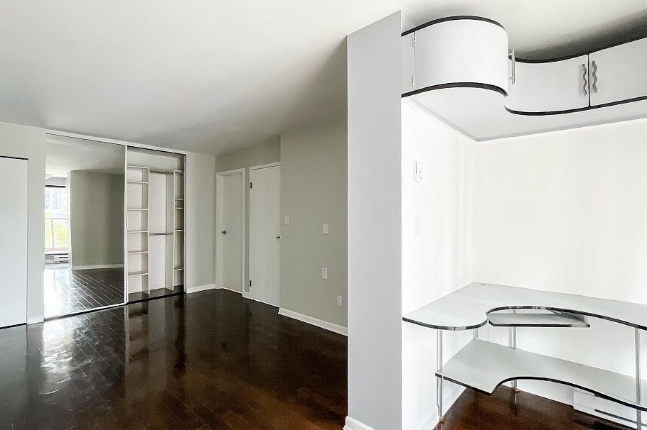 506 488 Helmcken Street Vancouver, BC - 4