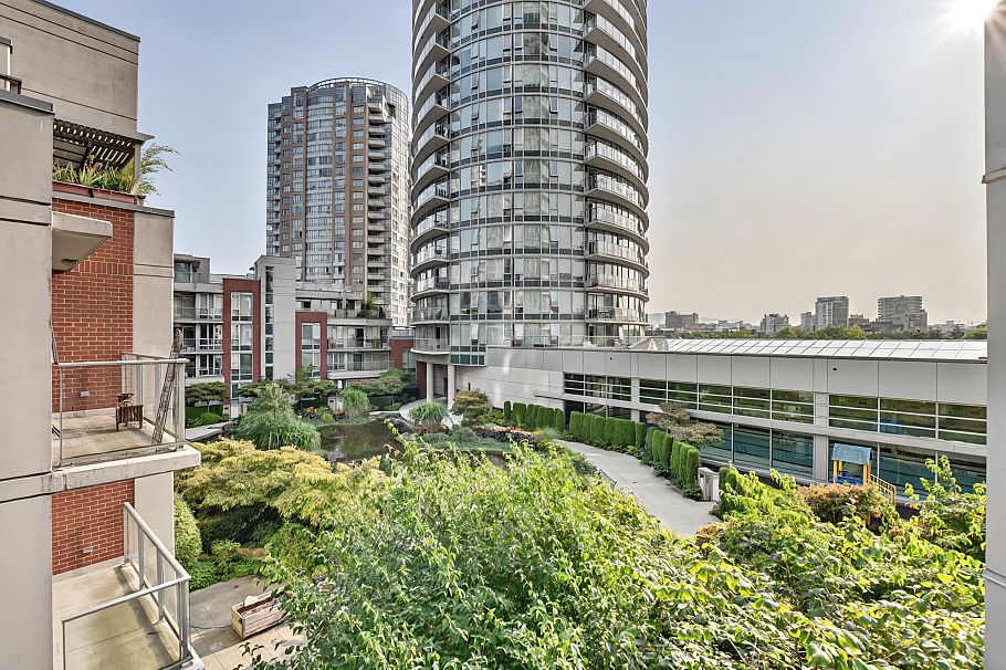 608 688 ABBOTT STREET, Vancouver BC V6B 0B9 Vancouver, BC - 23