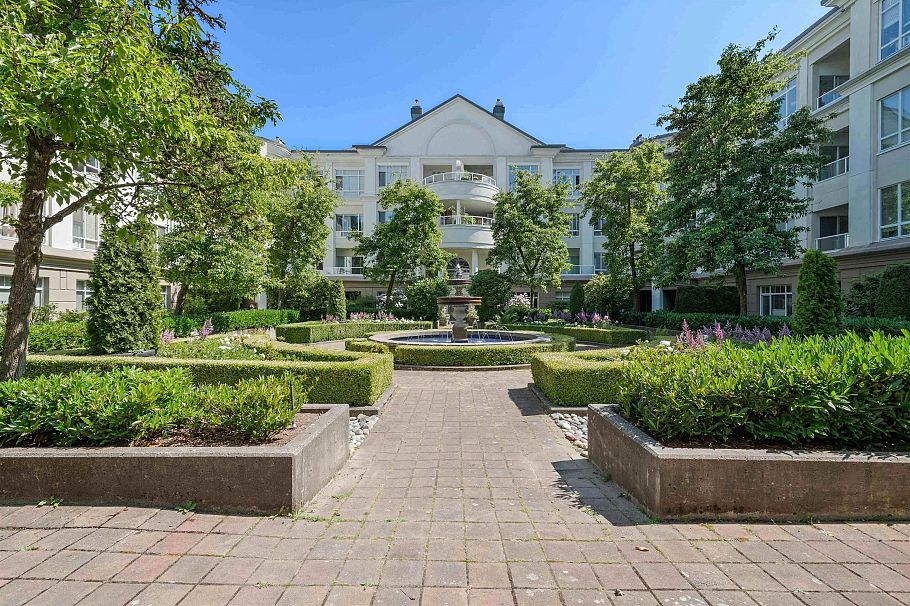 216 5735 Hampton Place Vancouver, BC - 31