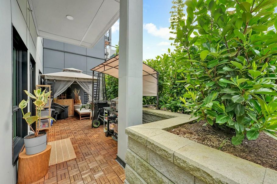 101 3596 Malsum Drive North Vancouver, BC - 24