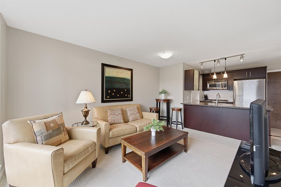 502 1650 W 7th Avenue Vancouver, BC - 4