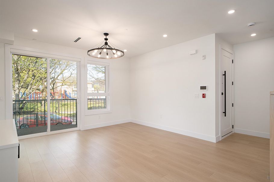 4830 Duchess Street Vancouver, BC - 7