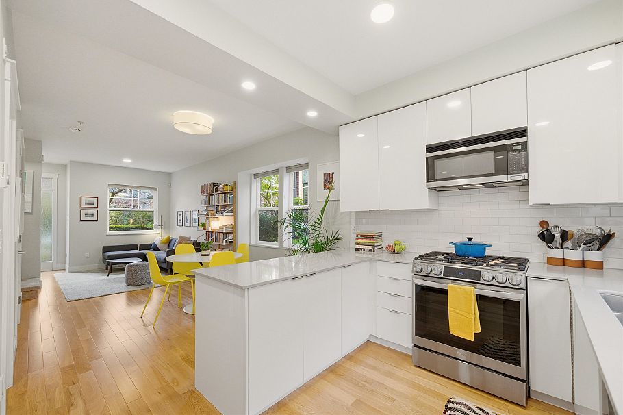 1837 Charles Street Vancouver, BC - 15