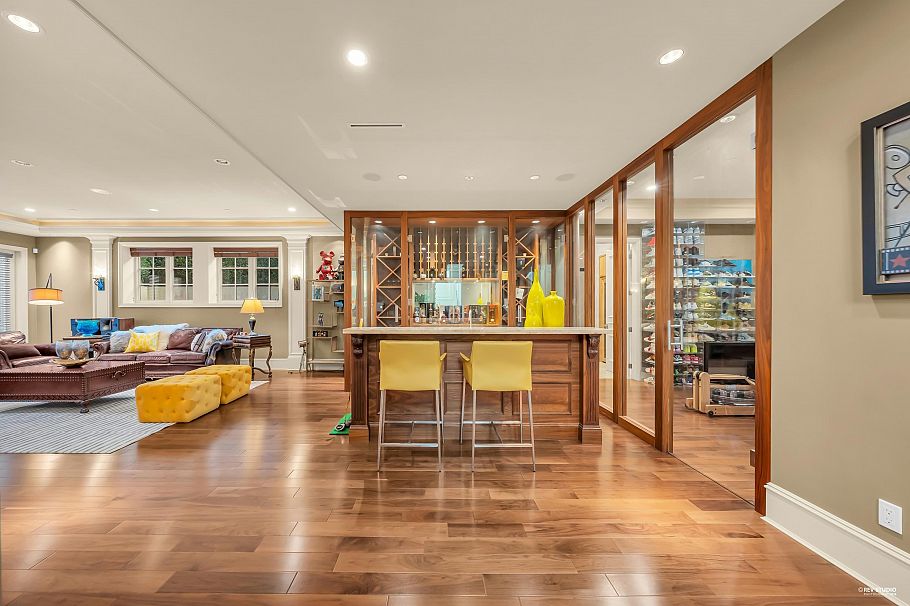 6963 Fremlin Street Vancouver, BC - 3