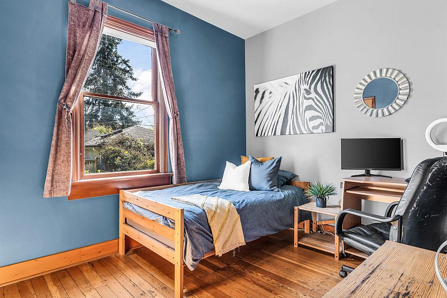 1756 E 7th Avenue Vancouver, BC - 16