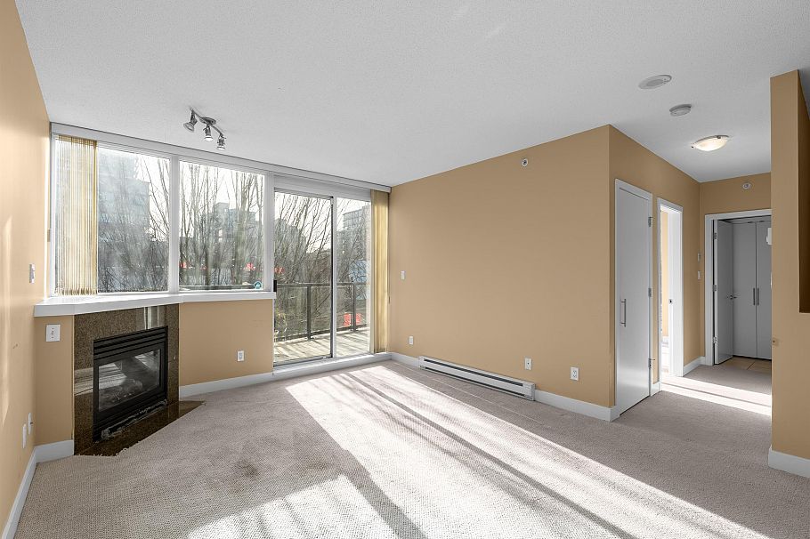 411 1483 W 7th Avenue Vancouver, BC - 20