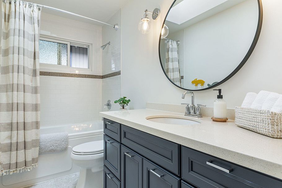 999 Canyon Boulevard North Vancouver, BC - 22