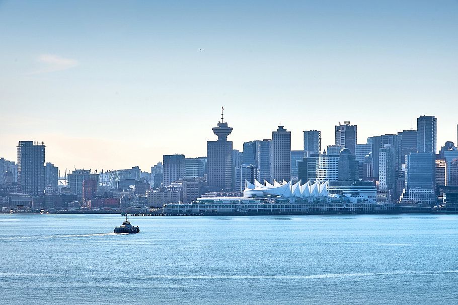 807 755 Harbourside Drive North Vancouver, BC - 1