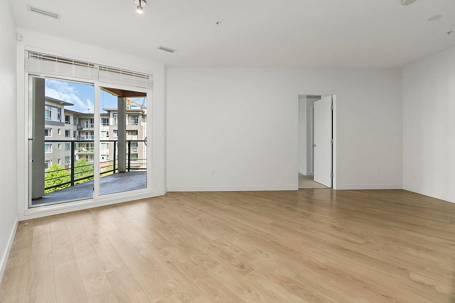 #410 3581 Ross Drive Vancouver, BC - 13