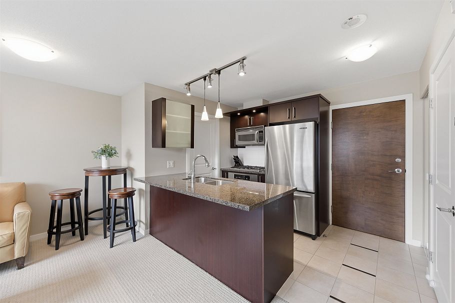 502 1650 W 7th Avenue Vancouver, BC - 8