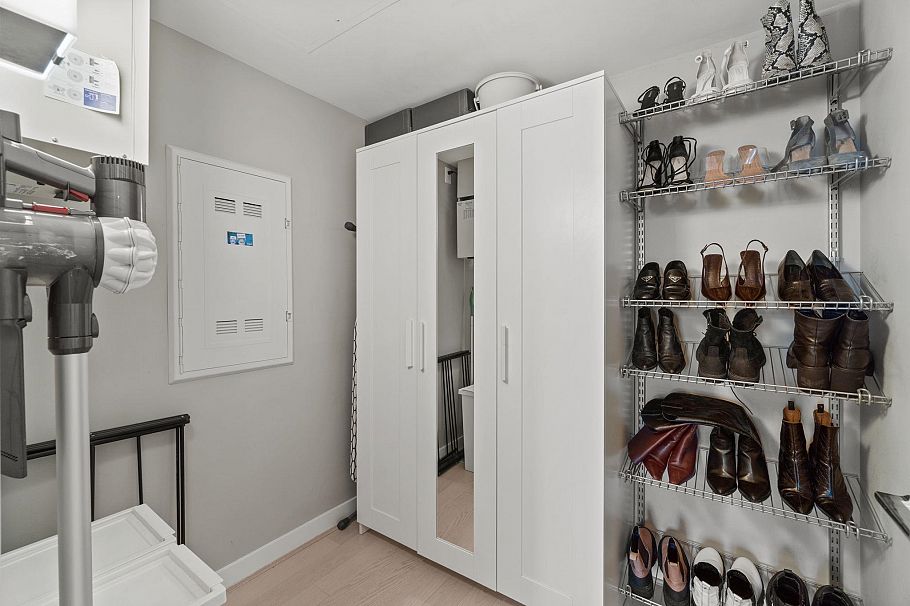 306 505 W 30th Avenue Vancouver, BC - 18