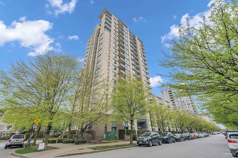 308 3588 Crowley Drive Vancouver, BC - 1