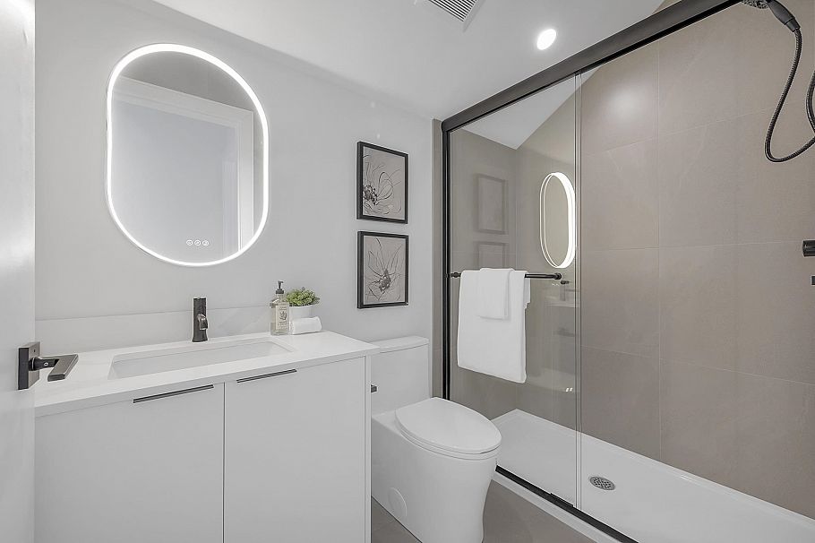 2 4023 W 18th Avenue Vancouver, BC - 33