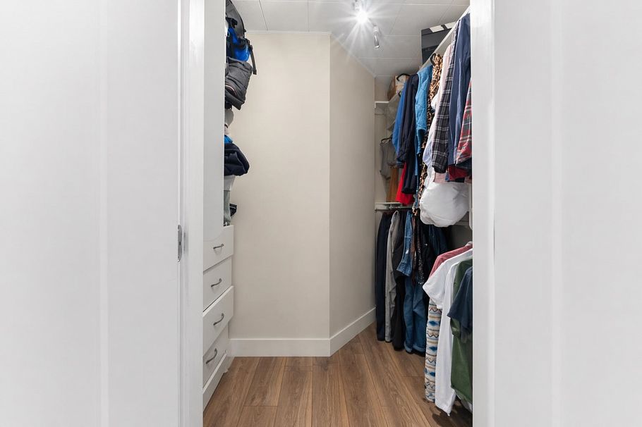 104 2475 York Avenue Vancouver, BC - 13