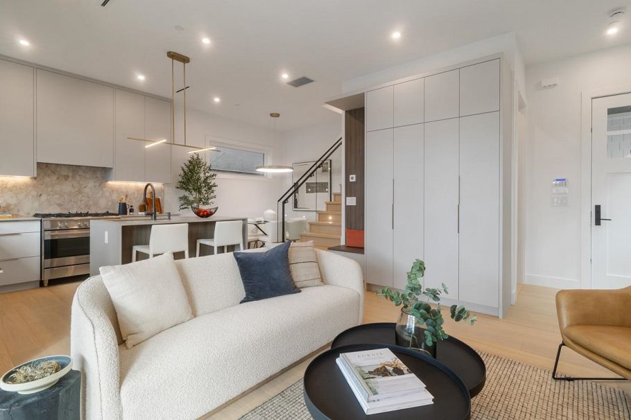 2 2680 E 5th Avenue Vancouver, BC - 15