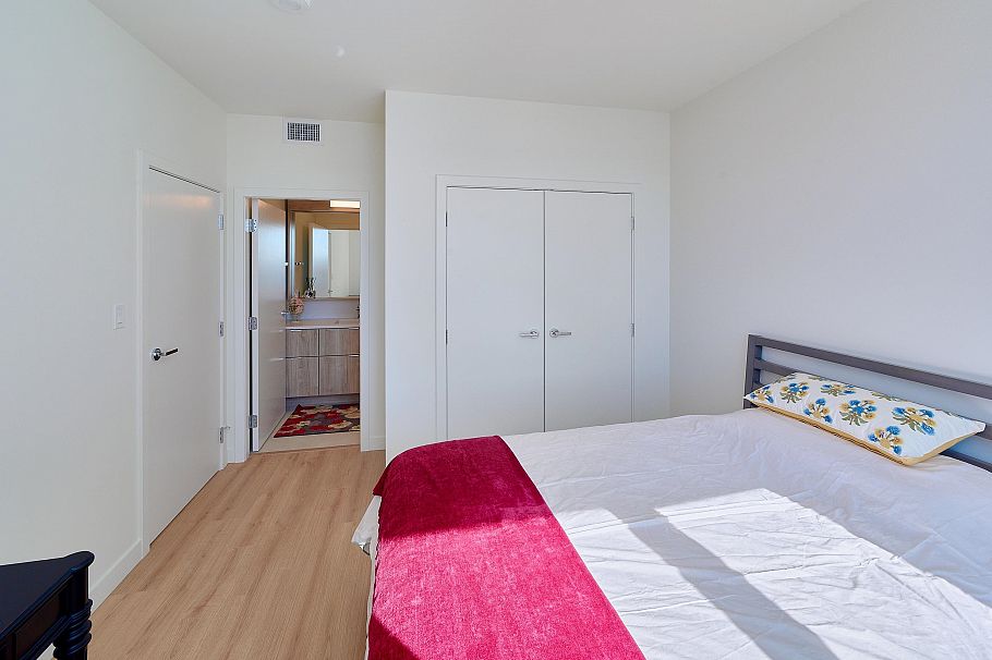 807 755 Harbourside Drive North Vancouver, BC - 21