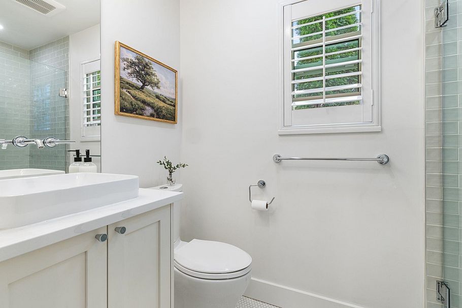 999 Canyon Boulevard North Vancouver, BC - 15