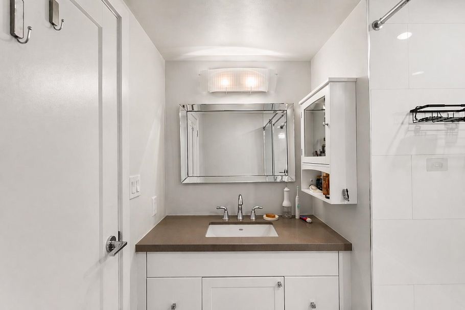 104 2475 York Avenue Vancouver, BC - 15