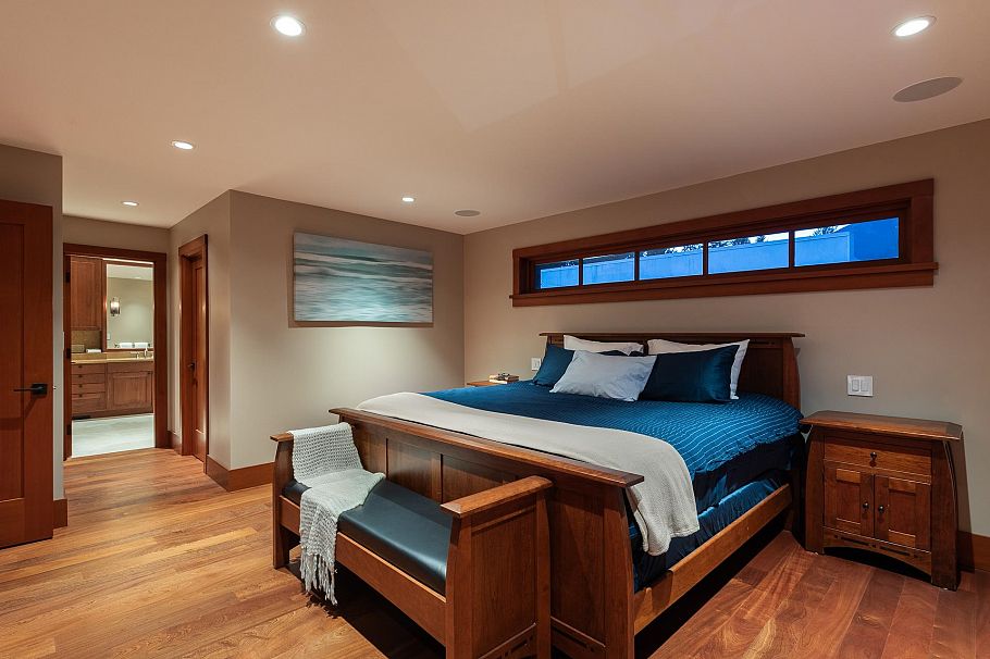 4230 Lions Avenue North Vancouver, BC - 8