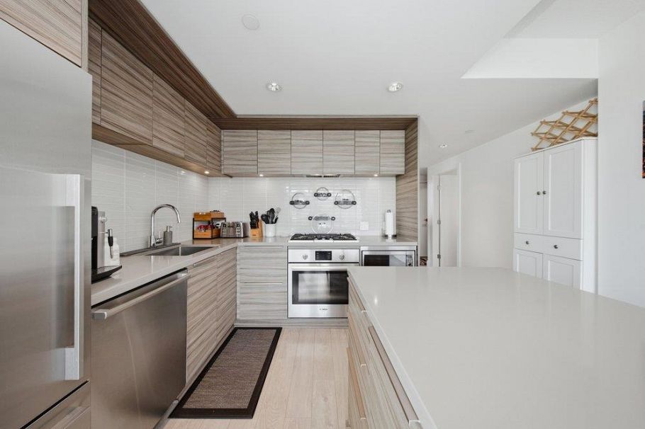 602 1550 Fern Street North Vancouver, BC - 8