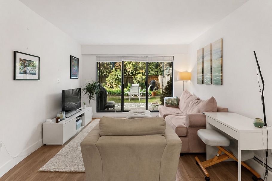 104 2475 York Avenue Vancouver, BC - 5