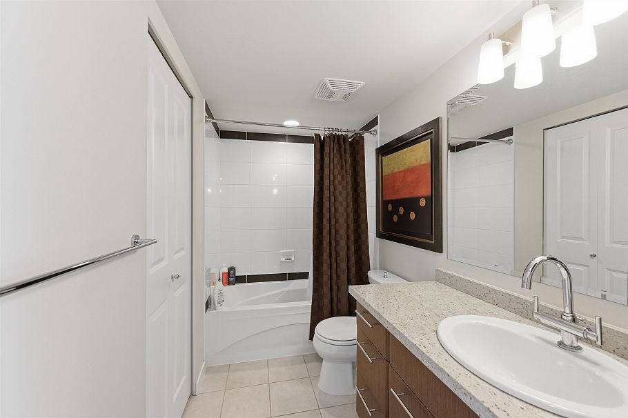 502 1650 W 7th Avenue Vancouver, BC - 13