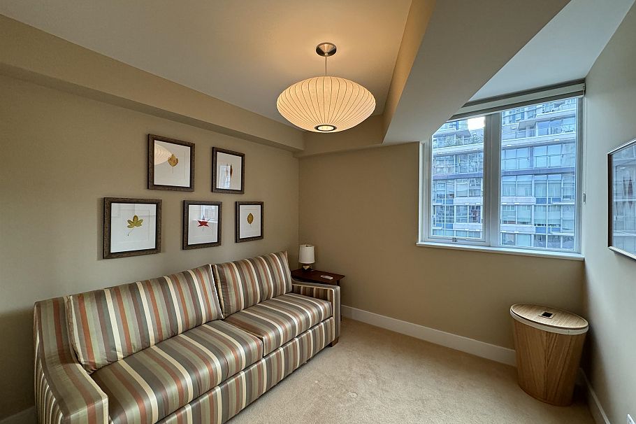 PH7 618 Abbott Street Vancouver, BC - 13