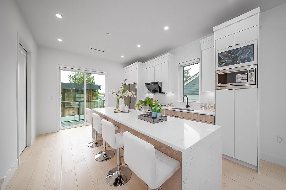 2 5595 Fleming Street Vancouver, BC - 9