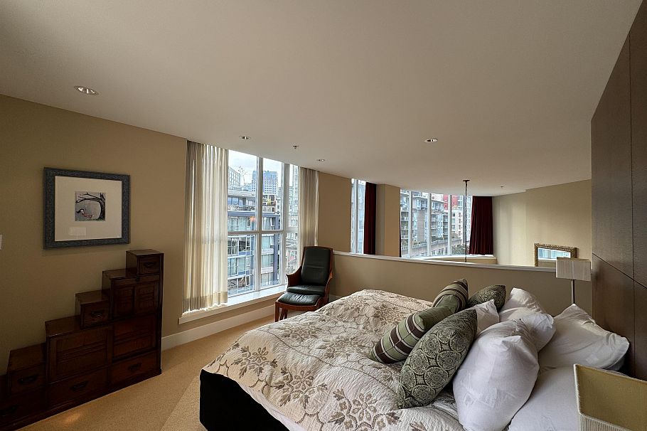 PH7 618 Abbott Street Vancouver, BC - 21