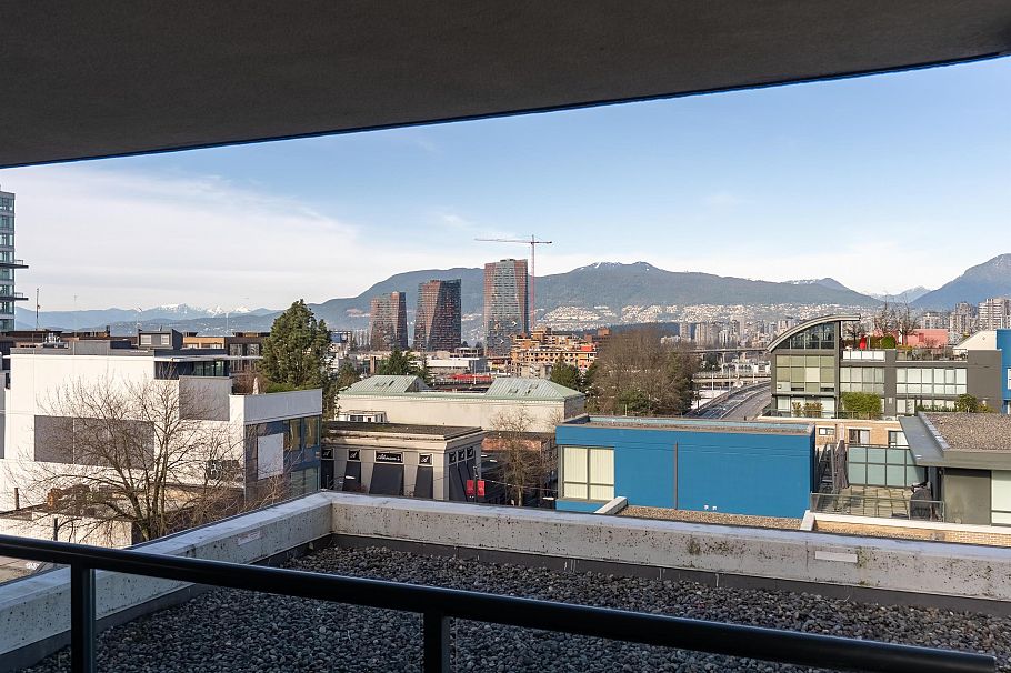 411 1483 W 7th Avenue Vancouver, BC - 6