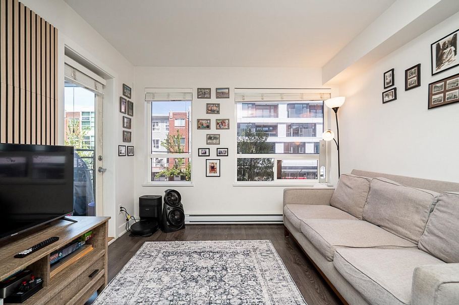 212 2858 W 4th Avenue Vancouver, BC - 9