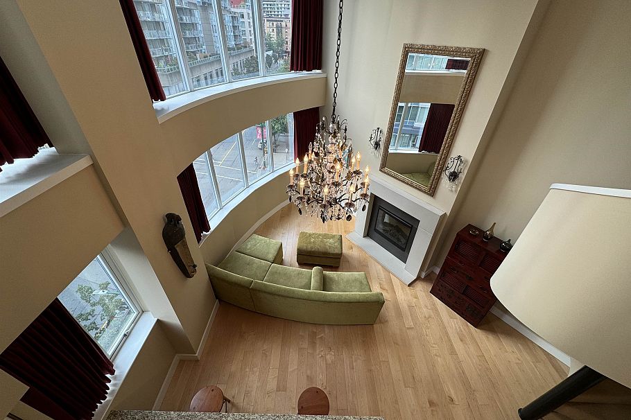 PH7 618 Abbott Street Vancouver, BC - 3