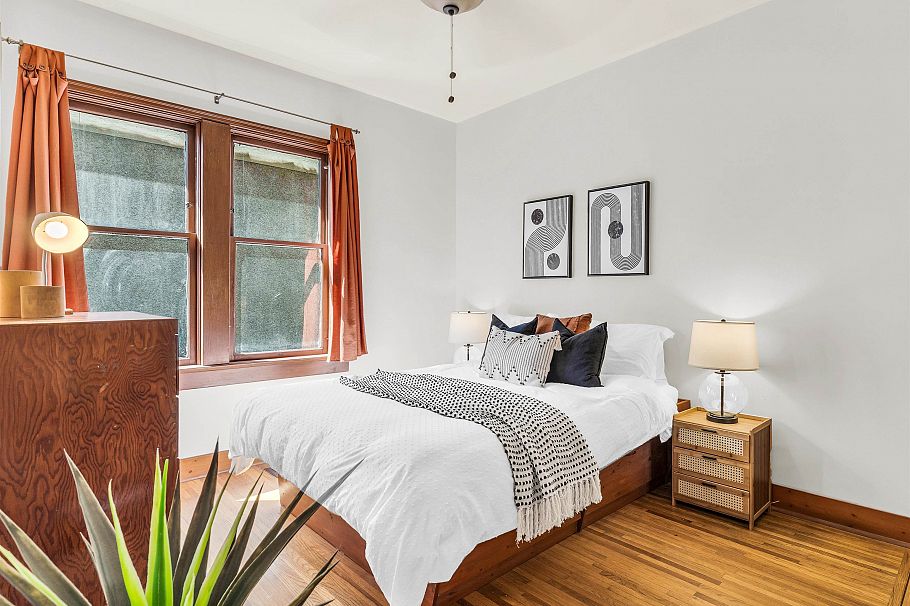 1756 E 7th Avenue Vancouver, BC - 12