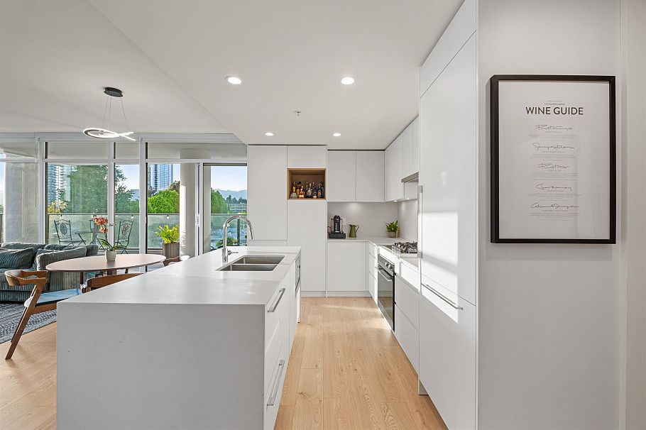 504 2181 Madison Avenue Burnaby, BC - 12