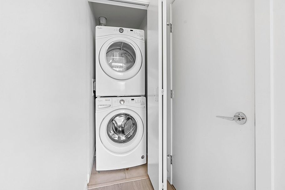 #410 3581 Ross Drive Vancouver, BC - 24