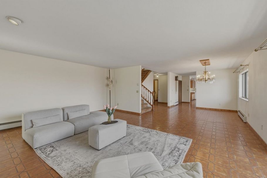 370 N Kootenay Street Vancouver, BC - 7